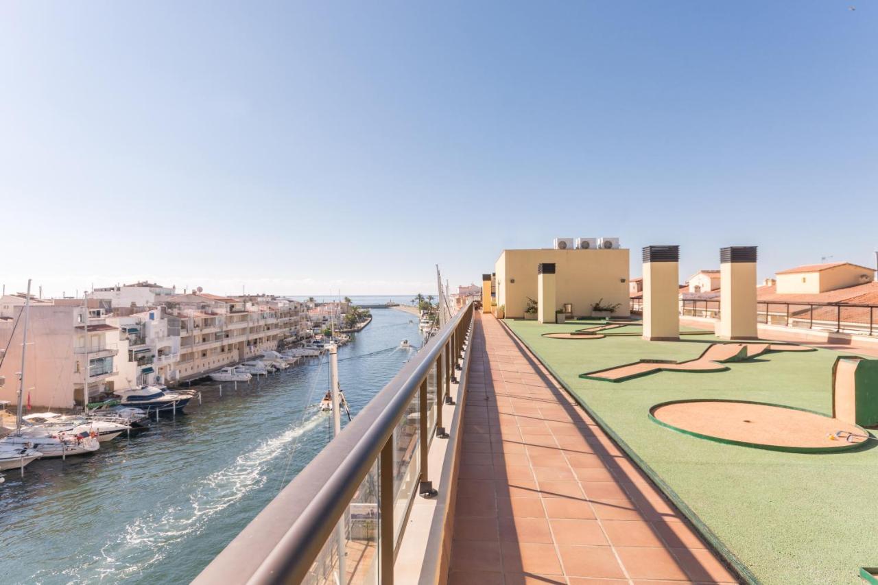 Pierre & Vacances Empuriabrava Marina Exteriör bild