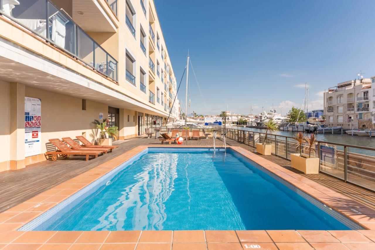 Pierre & Vacances Empuriabrava Marina Exteriör bild