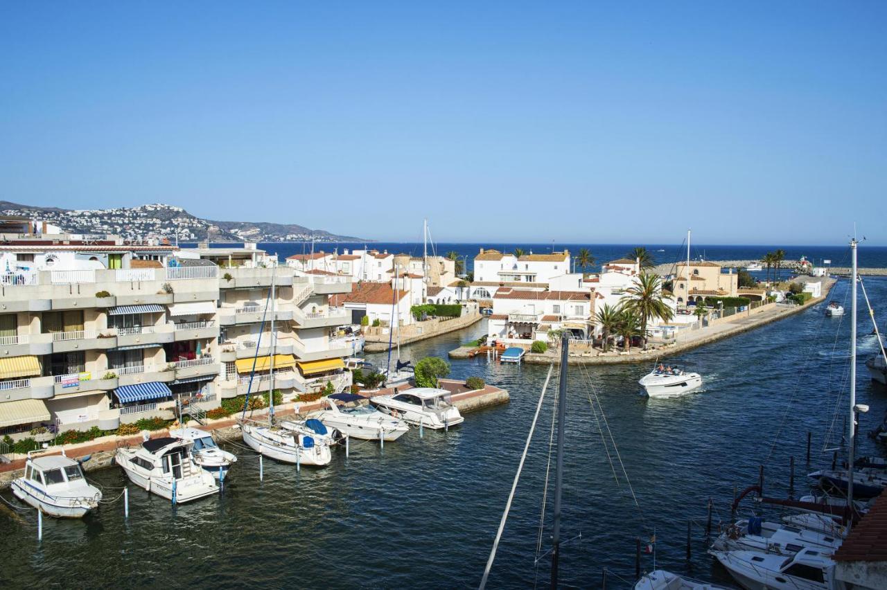 Pierre & Vacances Empuriabrava Marina Exteriör bild