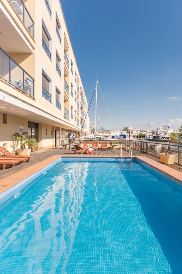 Pierre & Vacances Empuriabrava Marina Exteriör bild