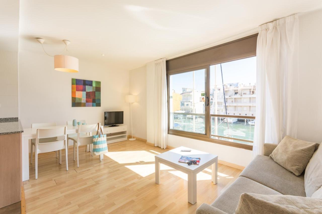 Pierre & Vacances Empuriabrava Marina Exteriör bild