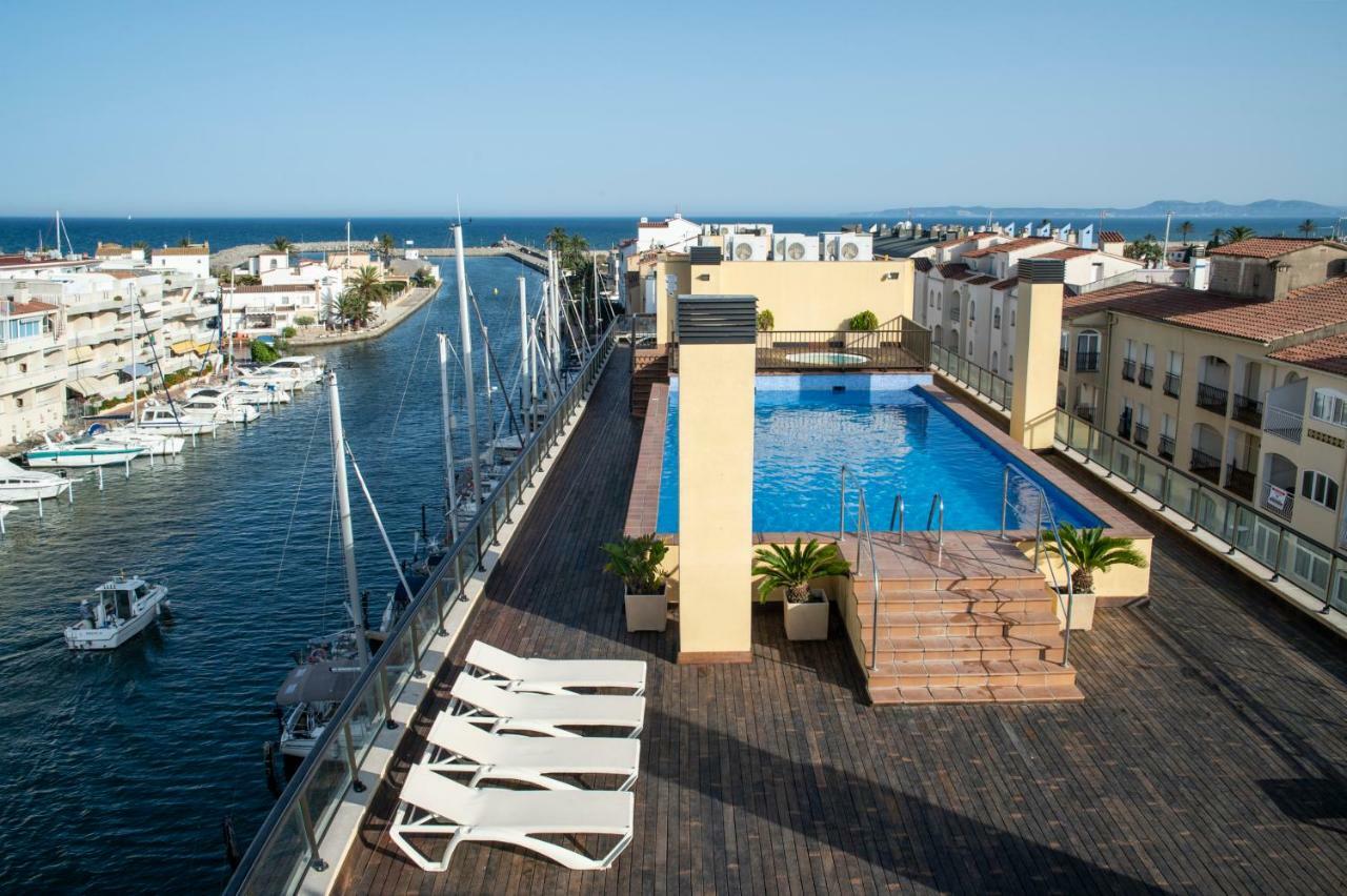 Pierre & Vacances Empuriabrava Marina Exteriör bild
